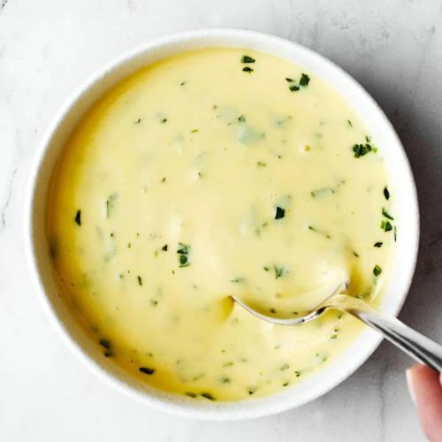 Béarnaise Sauce in a bowl