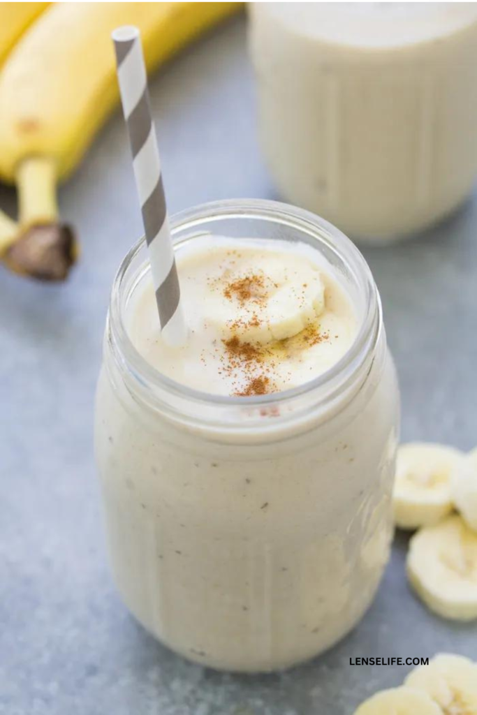 Banana Smoothie in a glass jar